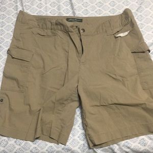 Women’s Size 14 Eddie Bauer shorts